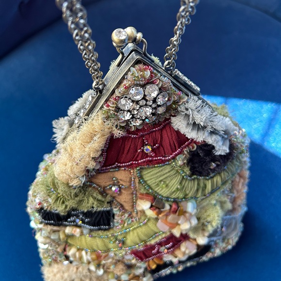 Mary Frances Shoulder/Hand Bag - Picture 4 of 11
